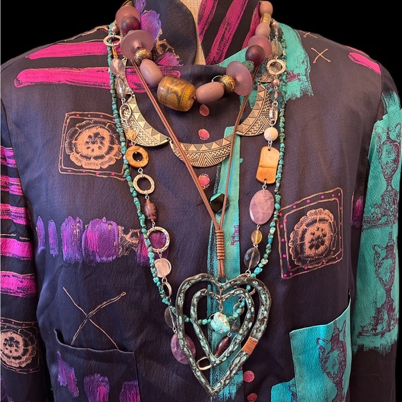 Unique pieces in my closet B-Unique don’t be Beige - Picture 9 of 16